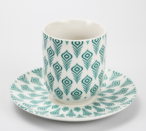 Peacock feather pattern straight cup and saucer set