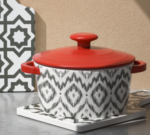 Tureen with Lid